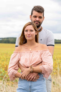 Un jeune couple